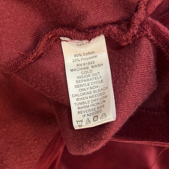 💜 Denim & Company Maroon Tunic with pockets - Picture 6 of 7